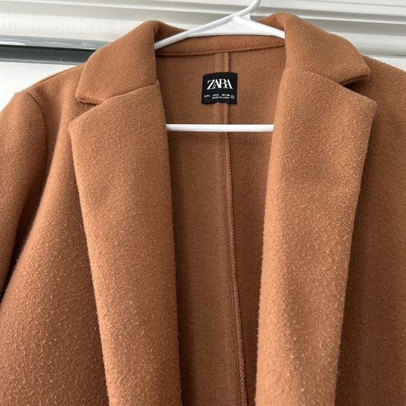 ZARA Jacket - Picture 2 of 5